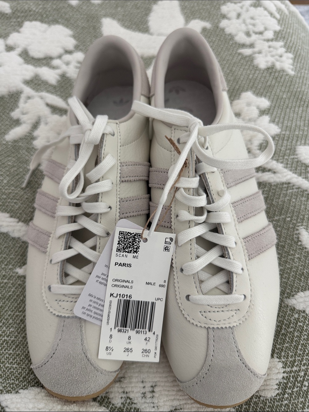 Adidas Originals Paris Leather Sneakers Off White Gray Men’s 8 1/2 Women’s 9.5